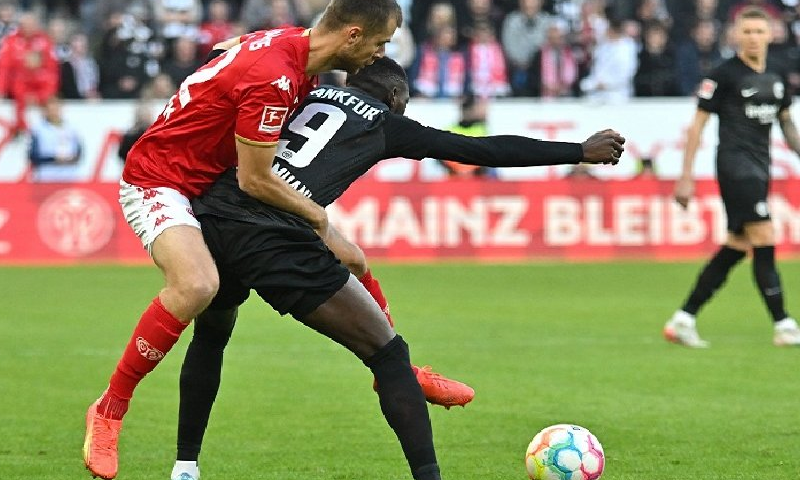 Nhận định Eintracht Frankfurtvs Mainz 05 ngày 27-01-2024 lúc 02:45:00